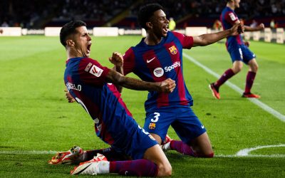 La épica irrumpe en Montjuïc para darle la victoria al Barça
